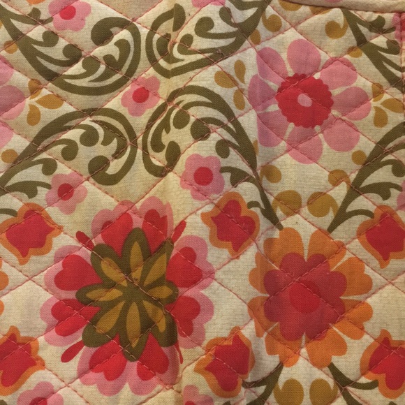 Vera Bradley Follkloric Retired Wallet, Hand Strap - Picture 8 of 8